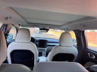 Volvo XC40 2020 auto + techo solar