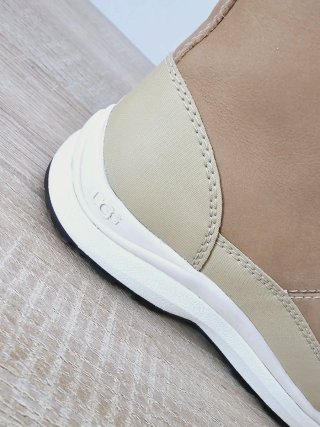 Botas UGG waterproof. Nuevas