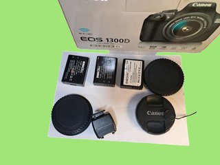 Cámara Canon EOS 1300D (muy buen estado)