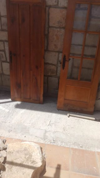 Puertas de madera rústicas