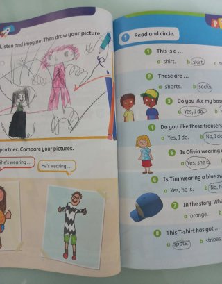 Libro inglés de 1 primaria