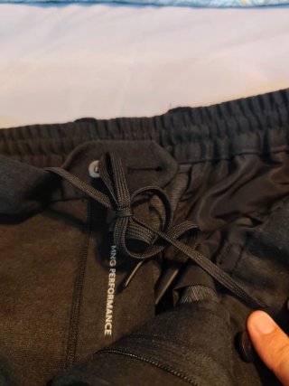 Pantalón Mango Performance Gris