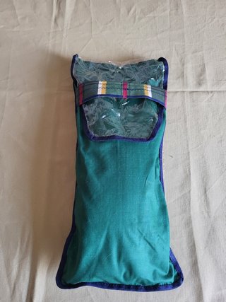 Pantufas Novas Azuis e Castanhas