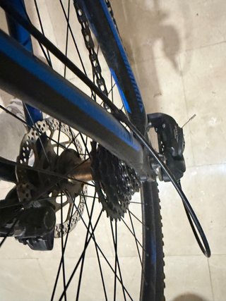 Bicicleta GHOST Negra y Azul