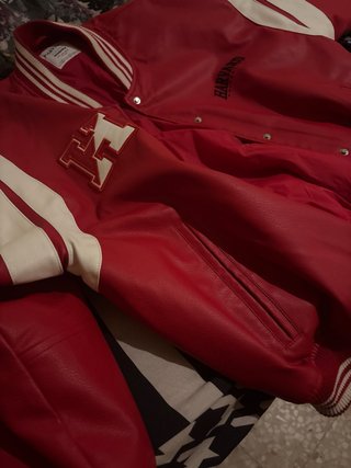 Chaqueta Harvard Crimson Roja