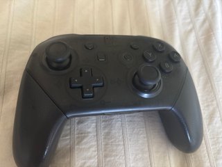 Mando Pro Nintendo Switch Negro