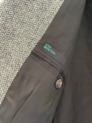 Blazer Benetton espiga con coderas
