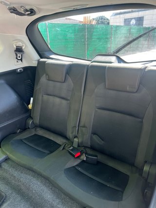 Nissan Qashqai+2 2012