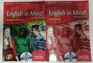 LOTE DE DOS LIBROS DE INGLÉS NIVEL A2 CAMBRIDGE.