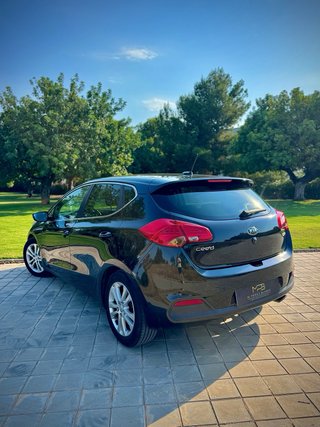 KIA Ceed 2017 (revisiones casa oficial) 187€/MES