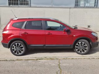 Nissan Qashqai+2 2010