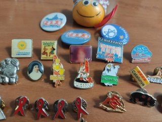 Pins y chapas