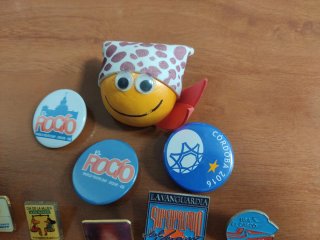 Pins y chapas