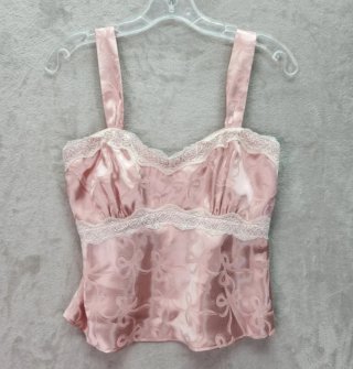 Top satén rosa con lazos estampado, L/XL