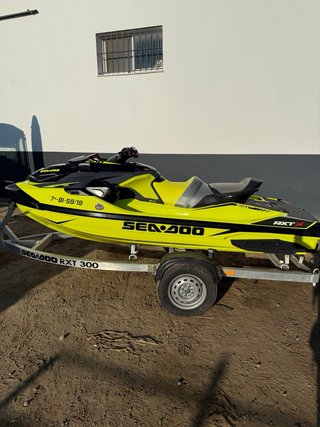 Moto de agua Sea-Doo RXT 300