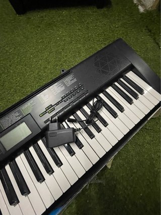 Teclado piano Casio CTK-1100