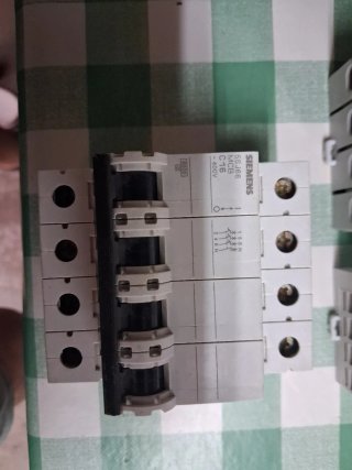 Lote 3 Automaticos/ 1 Diferencial/1 Contactor