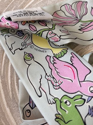 Foulard Twilly di seta multicolore Hermes