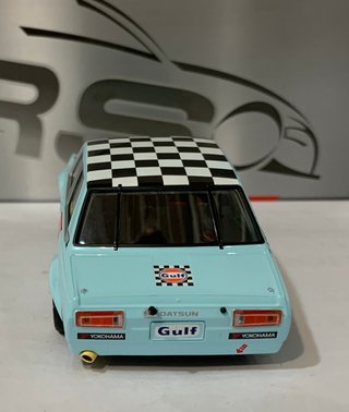 Scalextric Revoslot Datsun 510 Gulf bull enger