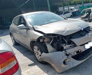Paragolpes trasero renault megane berlina 5 406781