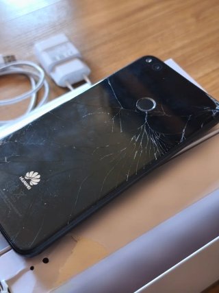 Huawei P8 Lite 2017 Negro - Carcasa ROTA