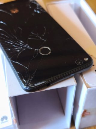 Huawei P8 Lite 2017 Negro - Carcasa ROTA