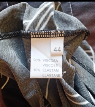 Pantaloni in viscosa fantasia floreale