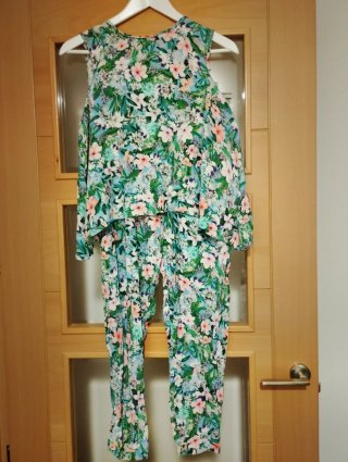 Conjunto blusa y pantalón floral mujer