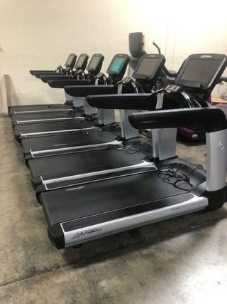 Life Fitness Elevation cinta de correr