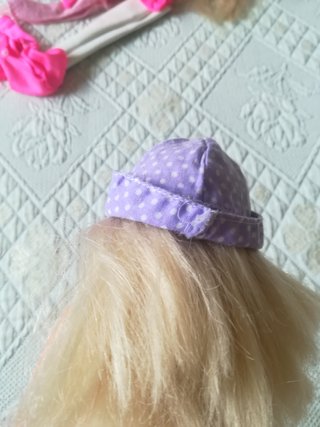 Chapéu Lilás Bolinhas para Boneca