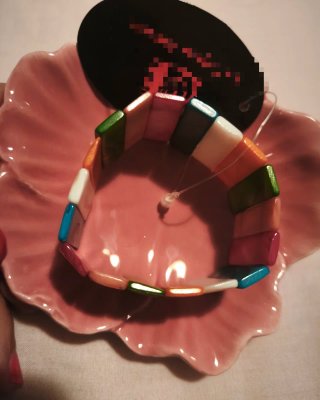 Pulsera de mujer con bonitos colores
