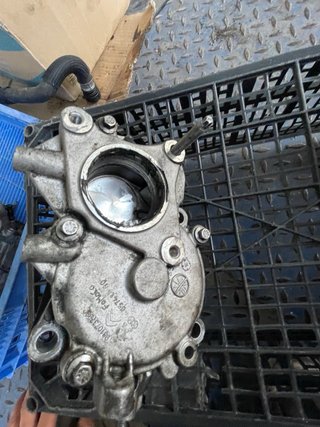 Soporte Bomba Alta Peugeot Boxter