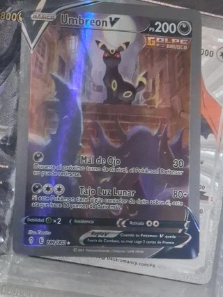 Carta Pokémon Umbreon V 189/203