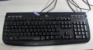 Teclado Logitech Negro