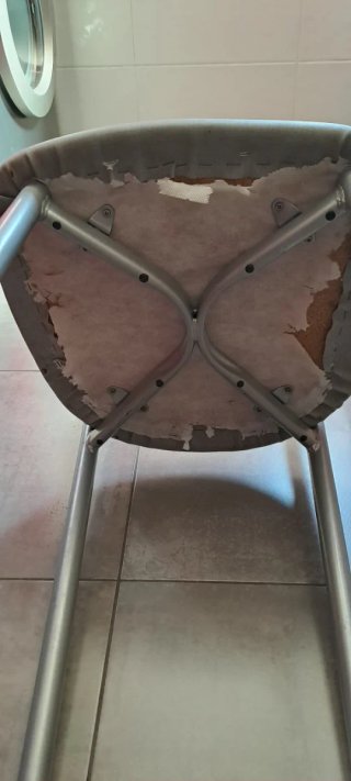 3 sillas cocina gris