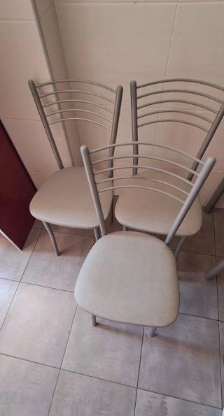 3 sillas cocina gris
