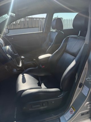 Toyota Avensis 2.2 D-4D D-Cat Executive