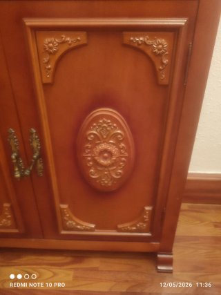 Mueble de entrada con espejo