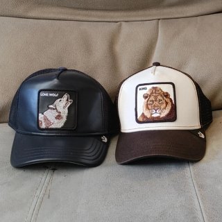 2 gorras nuevas Goorin bros. "Lone wolf" "King"