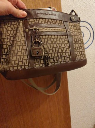 Bolso Tommy Hilfiger bandolera
