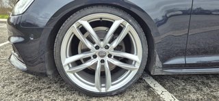 Audi A4 2.0tdi S LINE BLACK LINE