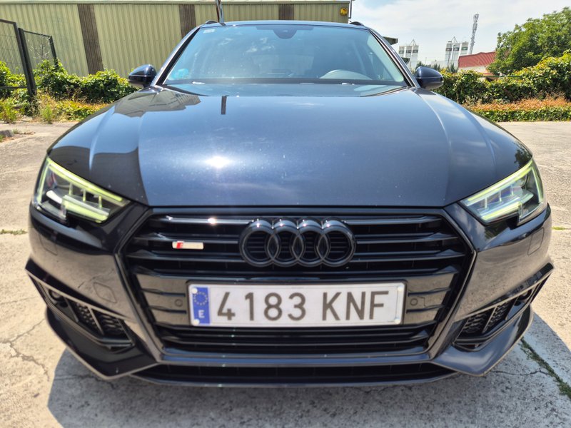 Audi A4 AVANT 2.0 TDI S line edition 2018, foto 9