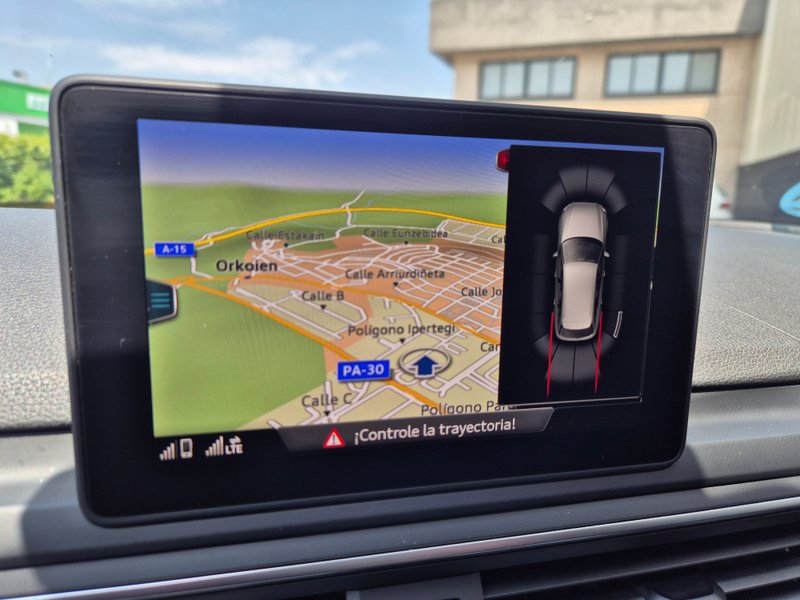Audi A4 AVANT 2.0 TDI S line edition 2018, foto 16
