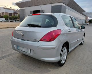 Peugeot 308 2010