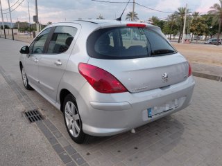 Peugeot 308 2010
