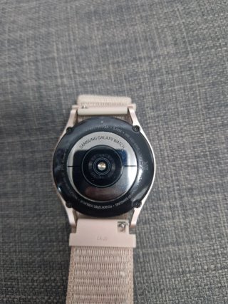 Samsung Galaxy Watch 4 40mm GPS Oro 1V9PSA