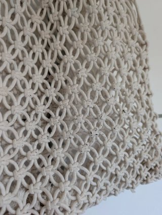 Bolso de macramé color crudo