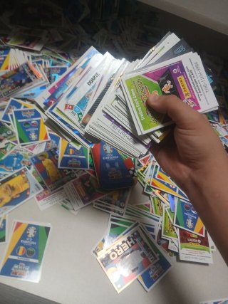 Cromos fútbol 2019 y Eurocopa