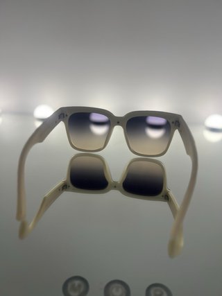 Gafas Louis Vuitton Beige y Negro