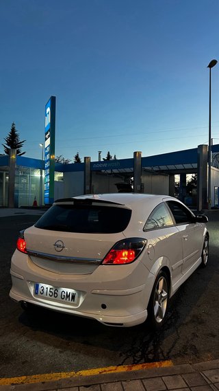 Opel Astra 2009